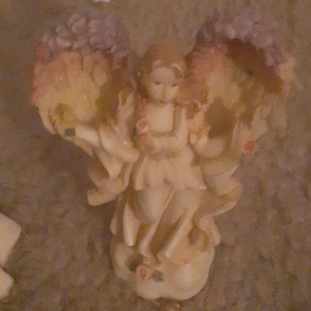 Angel figurines